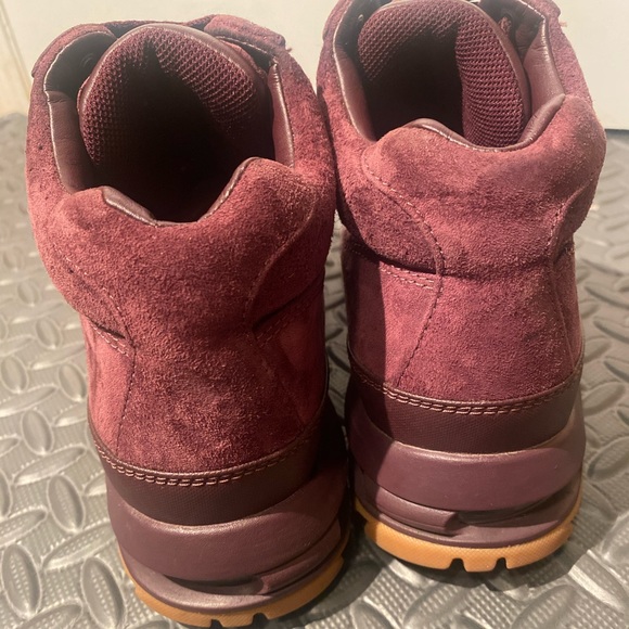 Nike Air Max Goadome ACG Boots Outdoor size 11 womens suede Burgandy shoes - Picture 6 of 9